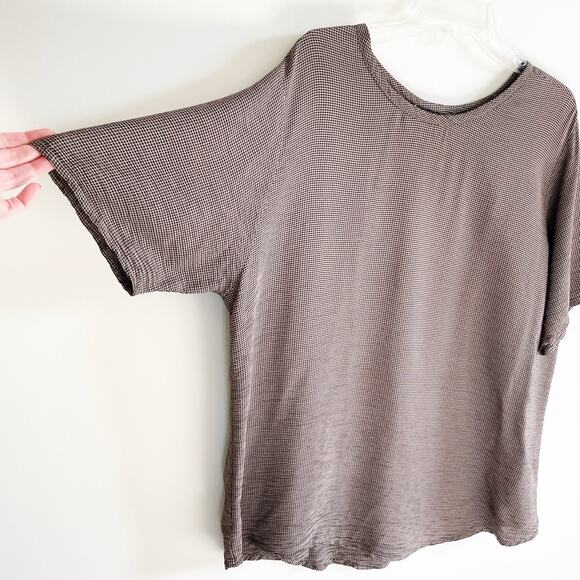 Flax by Jeanne Engelhart Taupe Oversized Check Short Sleeve Tunic - Picture 5 of 7